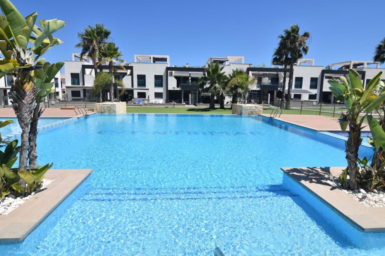 Oasis Beach Orihuela Exterior photo